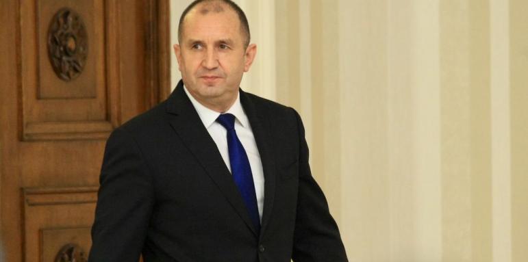 Най-чаканата новина от Радев. Разпуска парламента до часове